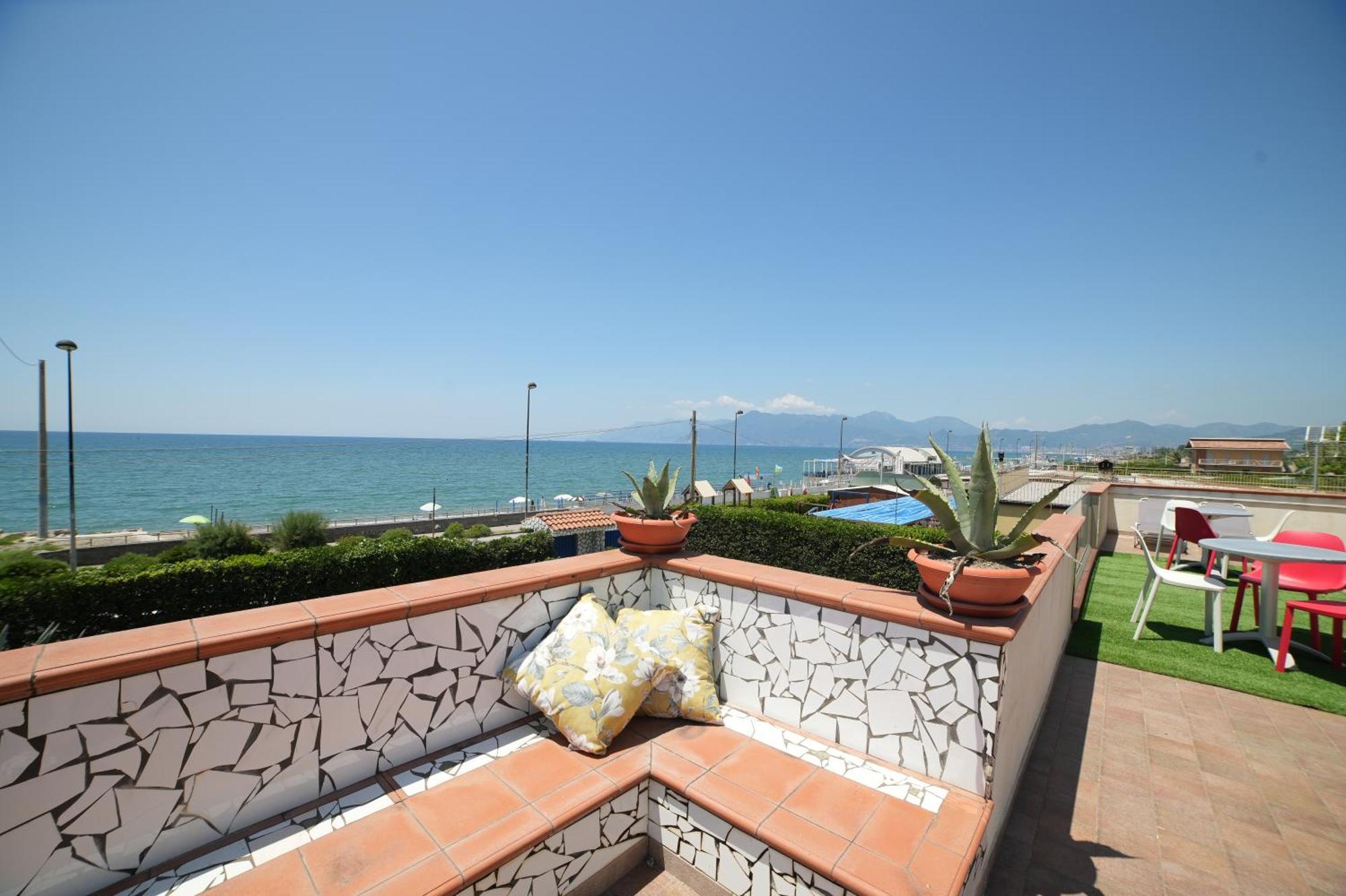 Villa Miramare Pontecagnano Exteriör bild